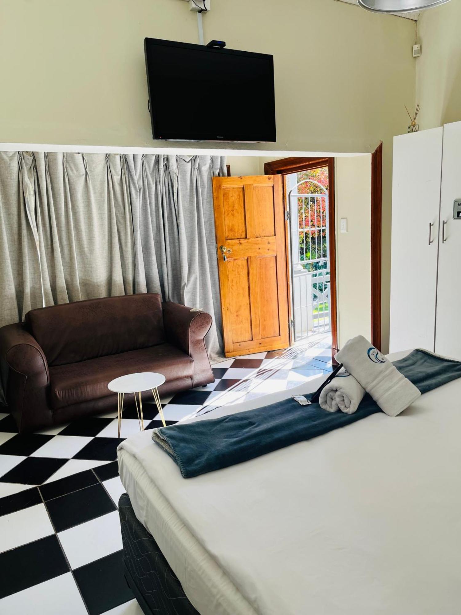 St Eve Lodge & Spa Μπλουμφοντέιν Εξωτερικό φωτογραφία