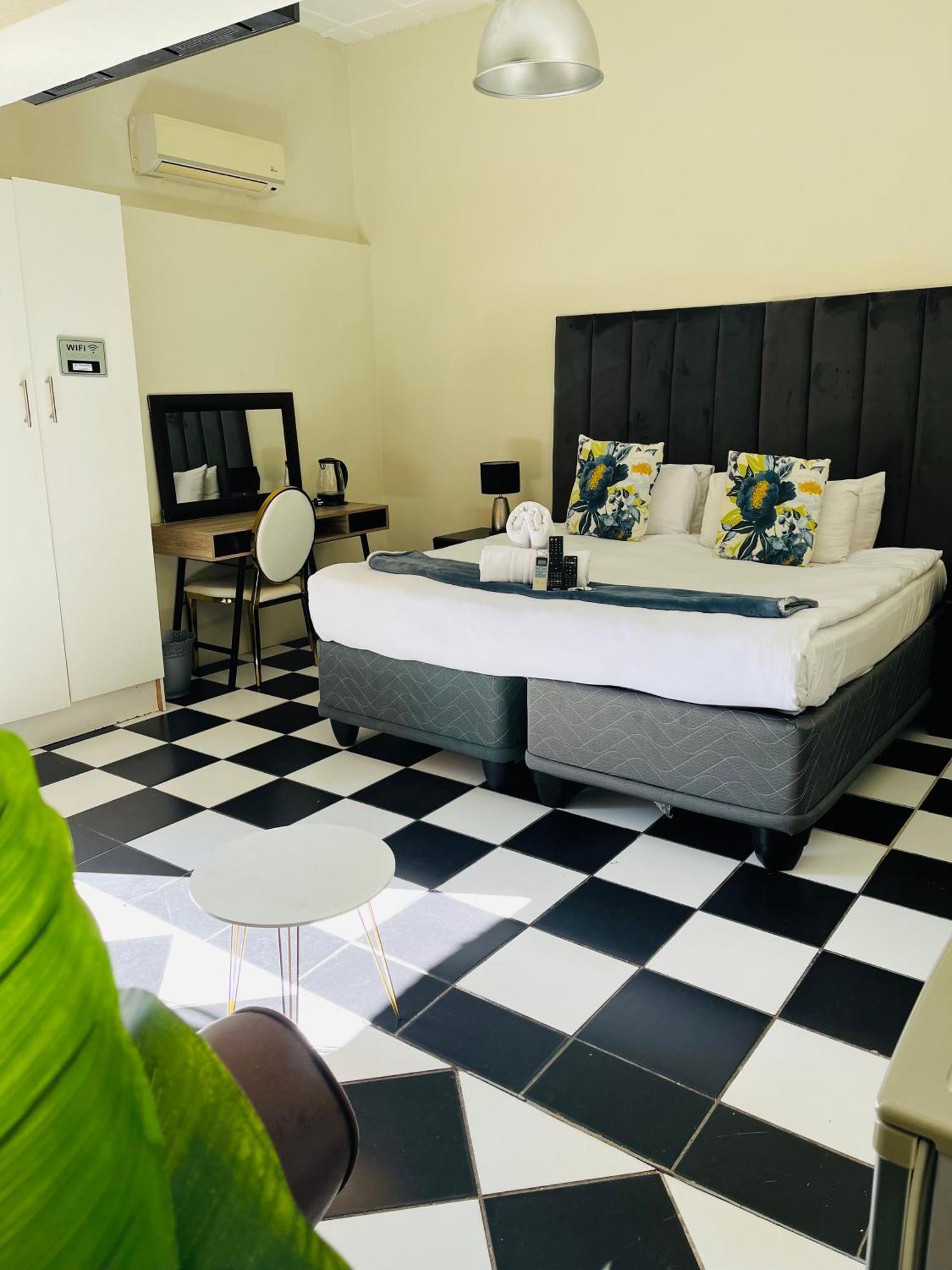 St Eve Lodge & Spa Μπλουμφοντέιν Εξωτερικό φωτογραφία